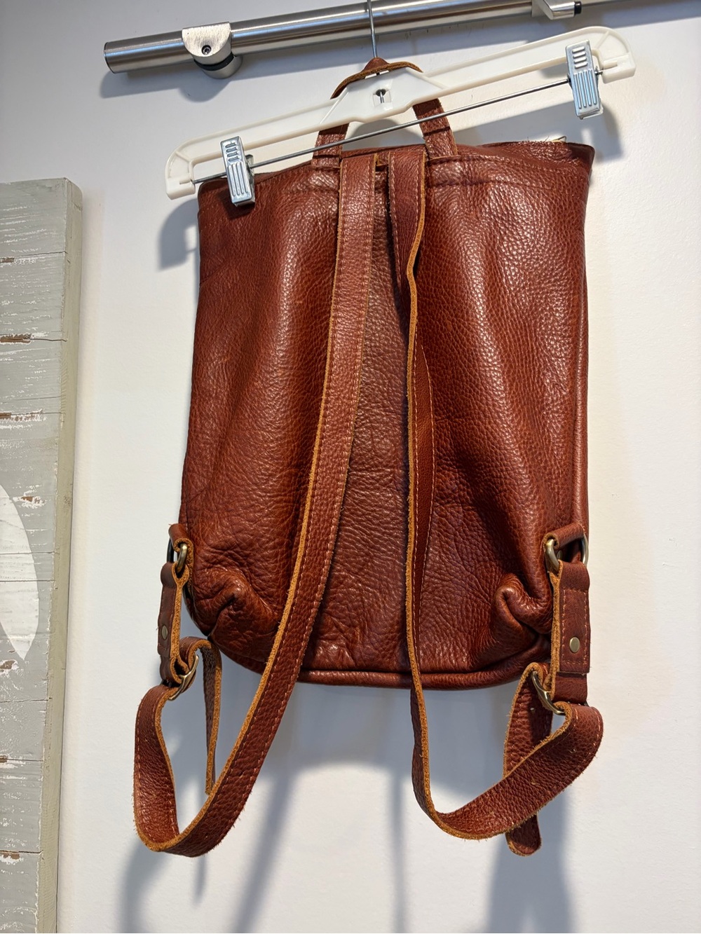 Portland Leather Backpack - Picture 2 of 11